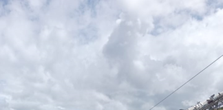La mañana del 1 de enero transcurría tranquila en el sector Puente Los Andes, en la Panamericana Sur, cerca de la entrada a la comunidad Santa Teresita, en el cantón Guamote.