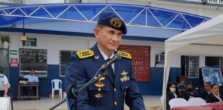 La mañana de este viernes 14 de febrero, el teniente coronel Porfirio Javier Cedeño Cedeño, comandante del Grupo de Operaciones Especiales de la Fuerza Aérea Ecuatoriana, fue asesinado a tiros mientras se desplazaba en una camioneta junto a su conductor.