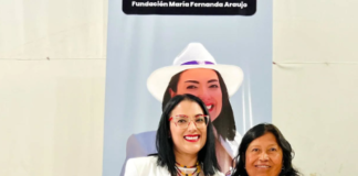 La trayectoria de María Fernanda Araujo, quien aspira a la reelección como asambleísta de Chimborazo, ha quedado en entredicho tras revelarse las irregularidades en la constitución y operatividad de la fundación que lleva su nombre.