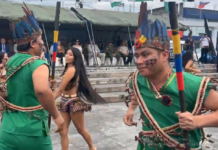 Con motivo del Día de la Amazonía Ecuatoriana, que se celebra cada 12 de febrero, estudiantes de las unidades educativas San Vicente Ferrer de Puyo y Camilo Gallegos Domínguez