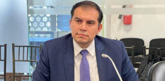 El presidente Daniel Noboa nombró al abogado Harold Burbano Villarreal como ministro encargado de Inclusión Económica y Social (MIES), en lugar de Zaida Rovira, quien fue nombrada nueva gobernadora de Guayas.