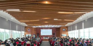 El Foro Energético de Chimborazo convocó a expertos, académicos, autoridades, empresarios y ciudadanos comprometidos con la búsqueda de soluciones sostenibles para el sector energético.