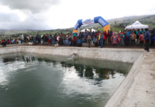 Con el propósito de reforzar la infraestructura agrícola en la provincia, el Prefecto de Chimborazo, dio inicio a un importante proyecto el pasado 22 de febrero, la inauguración de un moderno tanque reservorio en la comunidad de Calshi, ubicada en la parroquia San Andrés del cantón Guano.