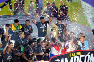 La LigaPro Serie A, con sus 16 clubes, se posiciona como la séptima liga con mayor valor de mercado en América, con un estimado de USD 171 millones para la temporada 2025.