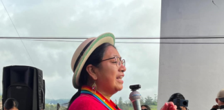 La asambleísta reelecta de Pachakutik, Mariana Yumbay, ha lanzado duras críticas contra el partido oficialista Acción Democrática Nacional (ADN) y su líder, el presidente y candidato Daniel Noboa.