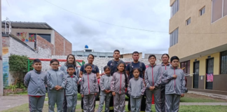 Como parte de su compromiso con la seguridad y la prevención, la Unidad Educativa The Oxford Garden’s School llevó a cabo una capacitación en incendios y desastres naturales, impartida por el Cuerpo de Bomberos de Riobamba.