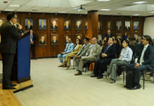 En un esfuerzo por fortalecer la supervisión del sistema financiero y prevenir el lavado de activos y el financiamiento del terrorismo, el Superintendente de Bancos, Roberto Romero von Buchwald, se reunió con oficiales de cumplimiento de entidades públicas y privadas en un taller de capacitación y coordinación, con la participación de la Unidad de Análisis Financiero y Económico (UAFE) y la Superintendencia de Economía Popular y Solidaria (SEPS).