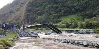 Luego de un acto solemne de seguridad realizado el pasado 29 de enero en el cantón Penipe, autoridades locales fueron alertadas sobre la posible caída de dos puentes en la parroquia de Palitahua debido a las intensas lluvias que afectan la zona.