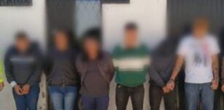 Siete personas enfrentan un proceso judicial tras su presunta participación en un violento asalto a un domicilio en el norte de Riobamba.