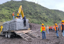 El pasado 14 de febrero de 2025 marcó un avance significativo para la conectividad en la región, cuando un esfuerzo coordinado entre el Ministerio de Transporte y Obras Públicas, el Consejo Provincial de Chimborazo y el Gobierno