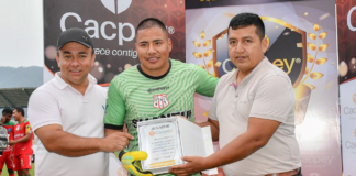 El fútbol ecuatoriano está de luto. La tragedia golpeó al Club Primero de Mayo de Yantzaza, equipo de Zamora Chinchipe, tras el fallecimiento de su arquero Edison Patricio Dávila en un accidente de tránsito la noche del domingo 9 de febrero.