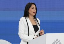 El debate presidencial de los candidatos finalistas de las elecciones de 2025 se dividió en cinco ejes temáticos: Educación; Salud y seguridad social; Criminalidad y seguridad; Economía y empleo y Gobernabilidad. La constante del debate fue que, lejos de presentar soluciones para los problemas ciudadanos, los candidatos invirtieron la mayor parte de su tiempo en atacar a su adversario.