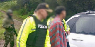 César Efraín G. E., quien intentó huir del Hospital Docente de Ambato durante una incursión armada, será procesado por dos delitos tras su recaptura.