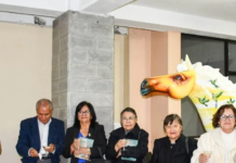 La Casa de la Cultura Ecuatoriana Benjamín Carrión, Núcleo de Chimborazo, ha abierto una convocatoria dirigida a los escritores de la provincia, con el fin de seleccionar y publicar obras literarias en el año 2025. Esta iniciativa busca promover la creación literaria local y preservar la rica memoria histórica y cultural de la región.