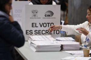 El Consejo Nacional Electoral (CNE) aprobó este viernes el Fondo de Promoción Electoral para la Segunda Vuelta de las Elecciones Generales 2025, por un monto de USD 1.010.641,06 más IVA.