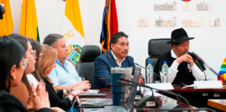 El 24 de marzo de 2025, en un esfuerzo por fortalecer la economía regional y atraer inversión, el Gobierno Autónomo Descentralizado Provincial de Chimborazo, liderado por el prefecto Hermel Tayupanda, participó en la reunión de la Mancomunidad de Prefecturas de la Zona Centro del Ecuador, celebrada en la sede del GAD Provincial de Cotopaxi. 