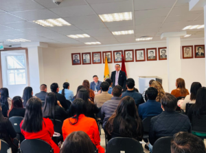 La Dirección Provincial del Consejo de la Judicatura (CJ) de Bolívar en coordinación con la Escuela de la Función Judicial (EFJ) iniciaron una nueva fase de video conversatorios jurídicos gratuitos desde febrero de 2025 y se desarrollarán una vez al mes a través de la plataforma zoom.