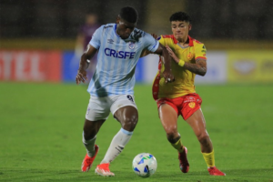 Universidad Católica de Ecuador selló su clasificación a la fase de grupos de la Copa Sudamericana este 6 de marzo, tras imponerse en la tanda de penales ante Aucas, en un encuentro sin goles en los 90 minutos, jugado en el estadio Olímpico Atahualpa.