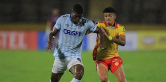 Universidad Católica de Ecuador selló su clasificación a la fase de grupos de la Copa Sudamericana este 6 de marzo, tras imponerse en la tanda de penales ante Aucas, en un encuentro sin goles en los 90 minutos, jugado en el estadio Olímpico Atahualpa.