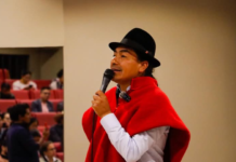 El movimiento indígena ecuatoriano Pachakutik se encuentra en un momento crucial. Tras una reunión de alrededor de 12 horas, el 7 de marzo, sus dirigentes optaron por aplazar hasta el 12 de marzo la decisión sobre a quién apoyarán en la segunda vuelta electoral del 13 de abril.