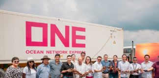Este 11 de marzo, Pastaza dio un paso histórico en su desarrollo productivo con la primera exportación de un contenedor con 10 toneladas de morete hacia Perú. Este acontecimiento representa el primer caso exitoso de bioeconomía en Ecuador, demostrando que la Amazonía es una fuente de desarrollo sostenible y generadora de oportunidades para las comunidades locales.