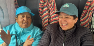Cada viernes, un grupo de adultos mayores de Riobamba se embarca en una travesía distinta, pero con un mismo propósito; descubrir las riquezas naturales, históricas y gastronómicas de Riobamba.