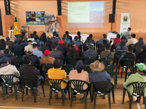 El 20 de marzo de 2025, el coliseo del Gobierno Autónomo Descentralizado Parroquial Rural La Candelaria fue el escenario de una destacada jornada de capacitación sobre "Seguridad en Actividades de Turismo de Aventura y Prevención de Riesgos".
