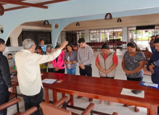 La elección se realizó en la Catedral de Puyo, con la asistencia de 21 laicos representantes de las parroquias del Vicariato, el Obispo Rafael Cob García; David Briceño, asesor de la línea pastoral de Laicos, entre otros sacerdotes, mostrando la importancia de los laicos en la misión de la Iglesia.