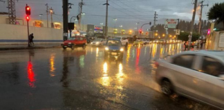 El Instituto Nacional de Meteorología e Hidrología (Inamhi) informó que las fuertes lluvias persistirán en Ecuador en los próximos días, afectando especialmente a dos regiones: la Costa y la Sierra. 