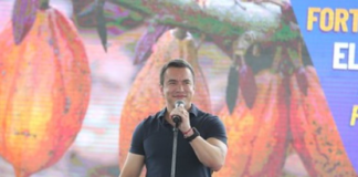 El presidente y candidato Daniel Noboa considera que el discurso de la Revolución Ciudadana sobre la dolarización y la asistencia internacional cambió debido a la campaña electoral cercana, esta inicia el 24 de marzo de 2025.