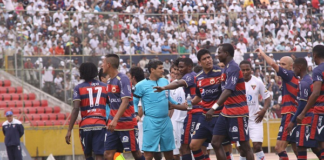 A pesar de la ausencia de partidos oficiales, se jugarán varios amistosos que protagonizarán Barcelona, Liga de Quito y El Nacional. Barcelona sigue con su gira Centenario y llevará su Noche Amarilla a Portoviejo este sábado 22 de marzo. 