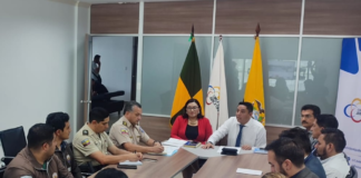 En la primera Mesa de Justicia del 2025, las autoridades identificaron dificultades en el proceso de flagrancias en materia de Tránsito y Penal como: la elaboración de los partes que emiten los servidores policiales y la difusión anticipada a través de los medios de comunicación sin contrastación de la información.