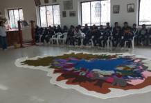 El Centro Interamericano de Artesanías y Artes Populares (CIDAP) de Cuenca se vistió de creatividad y tradición al llevar a cabo una jornada especial de mediación y aprendizaje, centrada en un proyecto artístico artesanal.