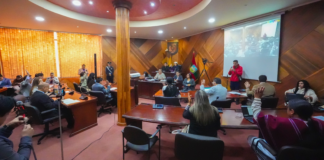 En sesión ordinaria del Concejo Municipal de Ambato, se aprobaron importantes resoluciones en materia de vialidad, deporte y participación ciudadana.