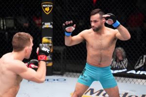 El ecuatoriano Carlos Vera alista su regreso al octágono hoy, sábado 15 de marzo, enfrentando al invicto Josias Musasa en un combate de alta inversión para su futuro en la UFC.