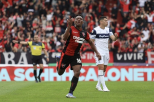 El Nacional tenía grandes esperanzas puestas en la serie contra Barcelona por la Copa Libertadores, pero la eliminación en Guayaquil dejó un sabor amargo en el equipo militar.