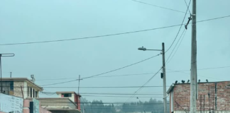 La mañana del 15 de marzo comenzó con un inesperado caos al norte de la provincia de Chimborazo. Un accidente de tránsito se registró en el sector de San Andrés, en la vía Ambato-Riobamba, específicamente en el semáforo de ingreso al cantón Guano.