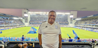 El Club Sport Emelec atraviesa uno de los momentos más críticos de su historia. A la crisis deportiva que lo tiene peleando en los últimos lugares de la LigaPro, se suma una grave situación institucional que pone en peligro su estabilidad.