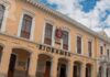 El alcalde de Riobamba, Jhon V., fue vinculado formalmente este domingo a una investigación penal por el presunto delito de asociación ilícita con fines de tráfico de influencias, cohecho y otros actos irregulares.