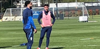 La carrera de Kendry Páez sigue dando pasos en Europa. El talentoso volante ecuatoriano, considerado uno de los mayores prospectos del fútbol sudamericano, ya se encuentra entrenando con el Racing Club de Estrasburgo, equipo que milita en la Ligue 1 de Francia.