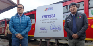 El retorno del tren es realidad, hoy en la estación se vuelve a sentir el latir de la locomotora. Con la presencia de la sociedad civil, el gobernador de la provincia de Chimborazo, Guido Puyol, el equipo técnico y operativo de la Zonal 3