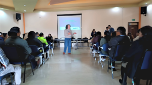 Con el objetivo de mejorar las competencias pedagógicas y promover un aprendizaje adaptado a las realidades locales, el Ministerio de Educación organizó una serie de talleres de formación para docentes de la Zona 3, que abarcan las ciudades de Ambato, Latacunga, Pujilí y Riobamba.
