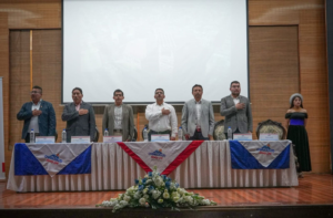 Con el firme propósito de fortalecer el sector agropecuario y fomentar la sostenibilidad rural en la provincia de Chimborazo, el pasado 16 de abril se firmó un importante convenio de cooperación entre el Gobierno Autónomo Descentralizado Provincial de Chimborazo (HGADPCH), la Escuela Superior Politécnica de Chimborazo (ESPOCH) y el Instituto Interamericano de Cooperación para la Agricultura (IICA).