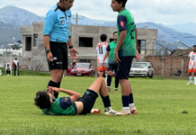 Con una jornada vibrante y goles de gran factura, se disputaron las semifinales del torneo interclubes de la Liga Deportiva Cantonal de Chambo este 27 de abril en el estadio “El Tambo”.