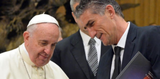 Más allá de su papel como líder de la Iglesia Católica, el Papa Francisco fue, hasta el último de sus días, un amante del fútbol, siendo este el adiós a una figura que supo conectar la espiritualidad con la pasión popular del deporte rey.