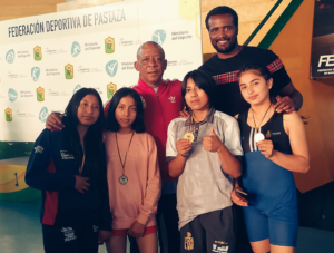 La delegación de Chimborazo obtuvo nueve medallas en el Campeonato Nacional U15 y Campeonato Nacional Senior de Lucha Olímpica, en Pastaza, que se desarrolló del 26 al 29 de marzo. En la competencia, los representantes chimboracenses lograron tres medallas de oro.