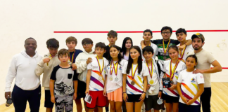 La II Válida Nacional Juvenil y Abierta de Squash se realizó en Ambato del 27 al 30 de marzo, en distintas categorías. Durante la competencia, los representantes de Chimborazo lograron un total de 18 medallas, distribuidas en seis preseas de oro, seis de plata y seis de bronce, consolidando un rendimiento destacado en el certamen.