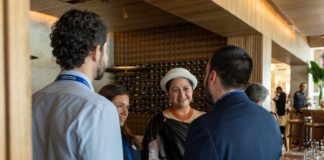 En el marco de la Conferencia Mundial sobre Contaminación del Aire y Salud de la Organización Mundial de la Salud (OMS), la alcaldesa de Ambato, Diana Caiza, participó en el foro “Respirando Vida a las Ciudades”, donde destacó la importancia del aire limpio para la salud y el desarrollo sostenible.