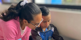 La Coordinación Zonal 3 del Ministerio de Educación ha reconocido el esfuerzo y compromiso de cuatro docentes destacados de la región, quienes con vocación, innovación y entrega han marcado un antes y un después en sus comunidades educativas.