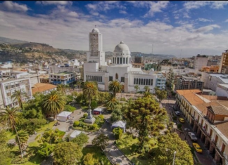 El acelerado crecimiento urbano de Ambato ha impulsado un aumento sostenido en la solicitud de licencias de construcción, un proceso clave para garantizar que las nuevas edificaciones se desarrollen bajo normas técnicas, legales y ambientales adecuadas.